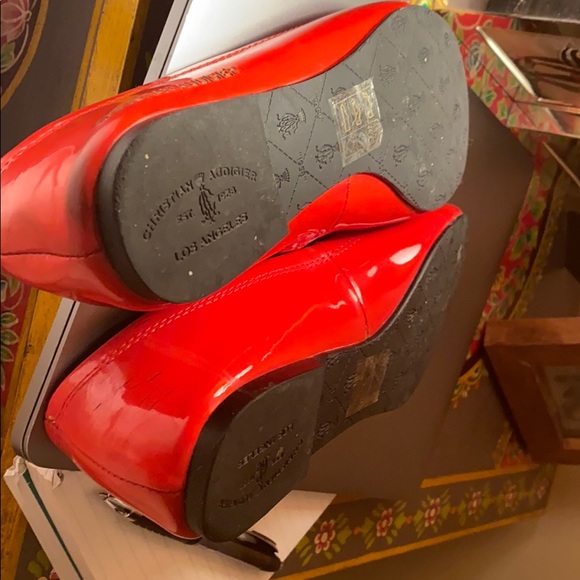 Christian Audiger brand new red loafers.  Size 6. - Picture 4 of 5